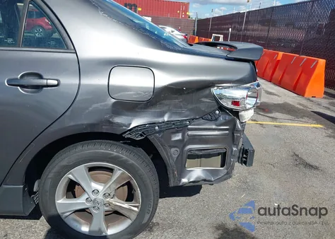 2012 Toyota Corolla S z USA, uszkodzony, nr VIN 5YFBU4EE0CP074294